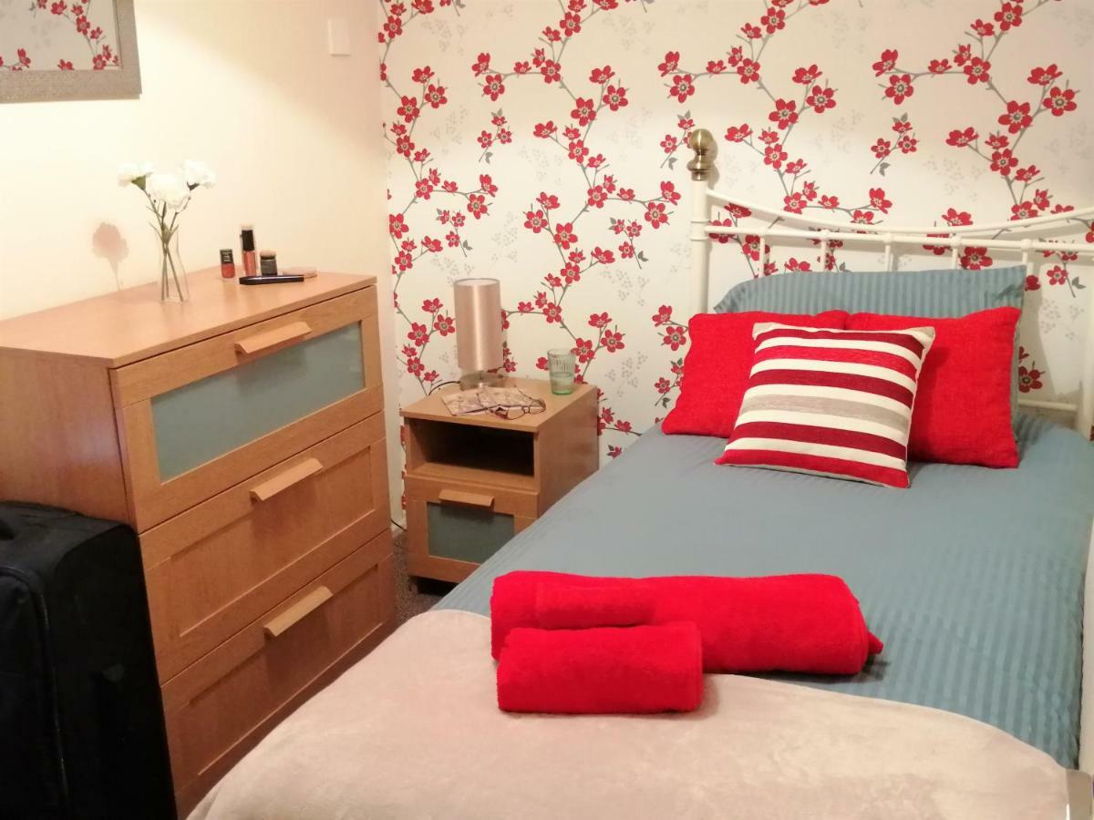 Willa Fearnhead House Warrington  Zewnętrze zdjęcie